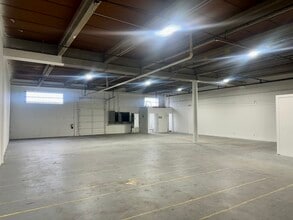 150 NW 176th St, Miami, FL for lease Interior Photo- Image 2 of 3