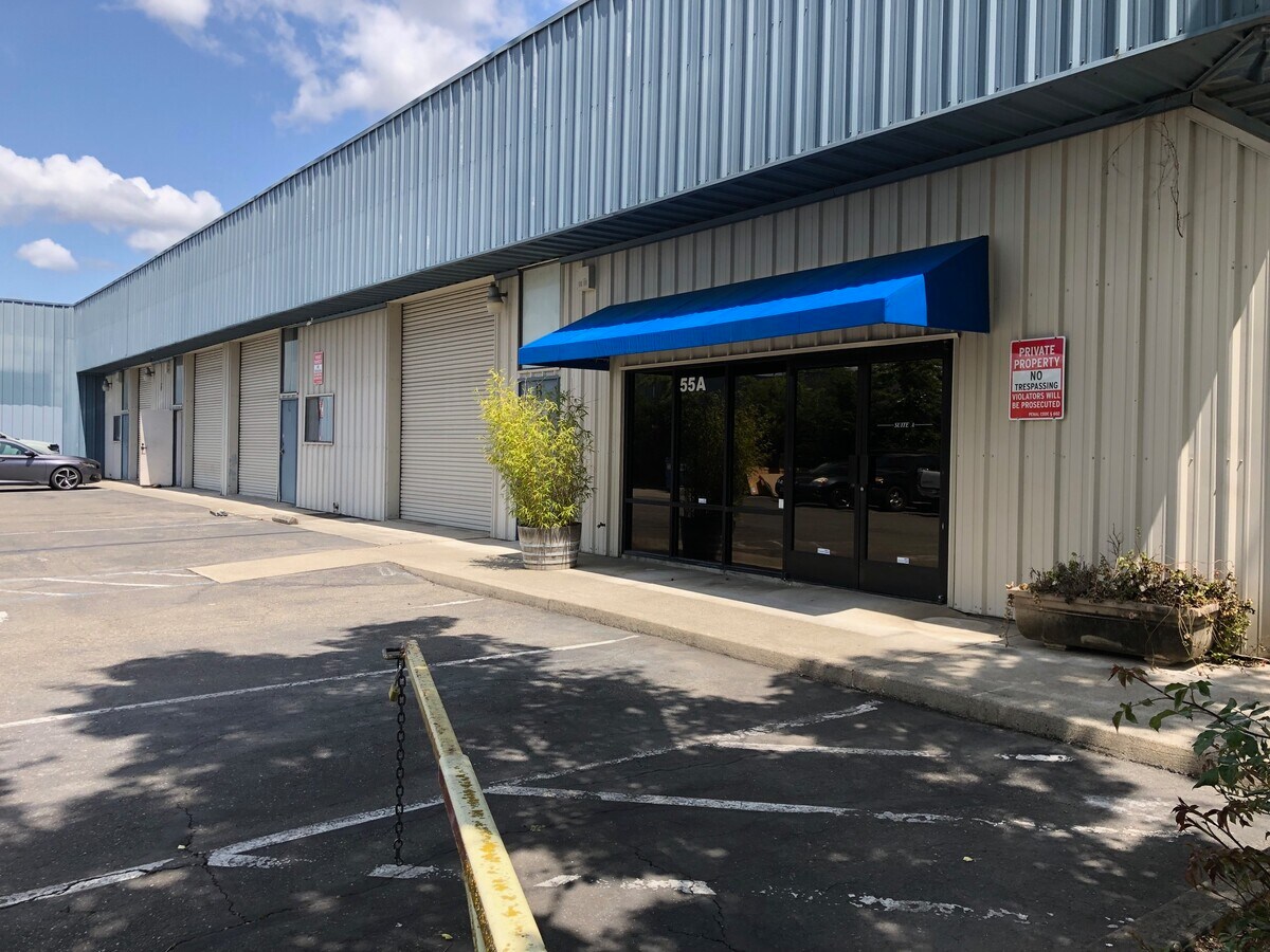 55 Ridgeway Ave, Santa Rosa, CA 95401