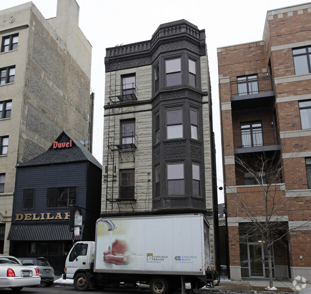 2769 N Lincoln Ave, Chicago, IL for lease - Building Photo - Image 2 of 8