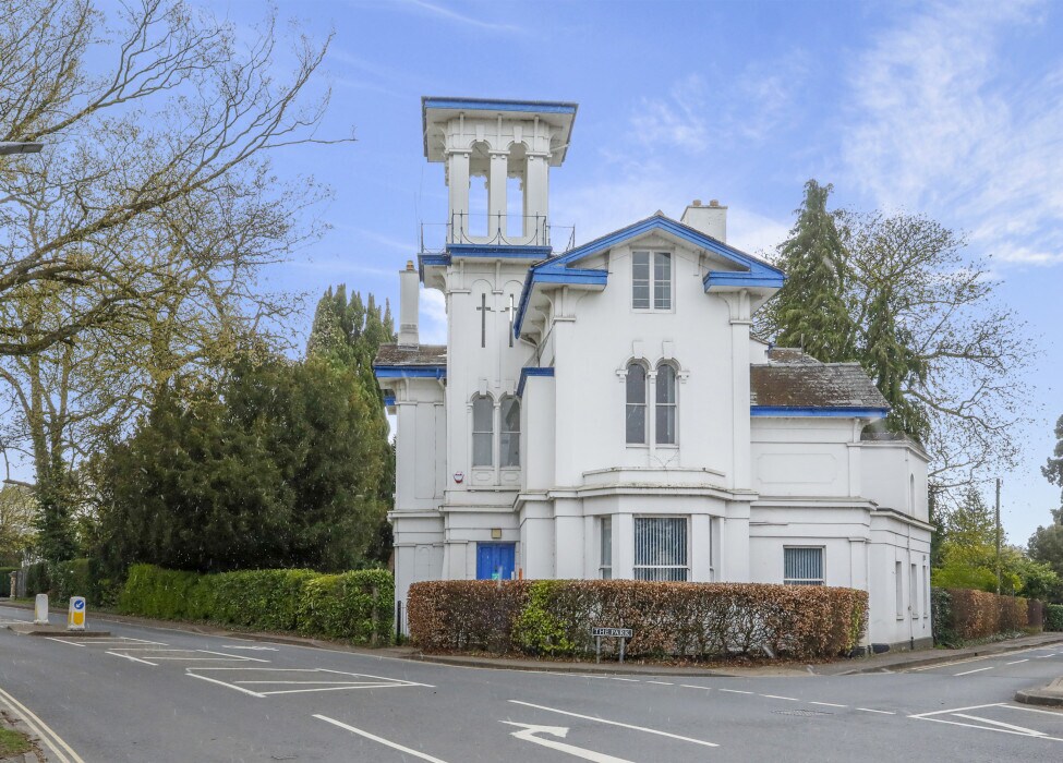 The Park, Cheltenham for sale Primary Photo- Image 1 of 1