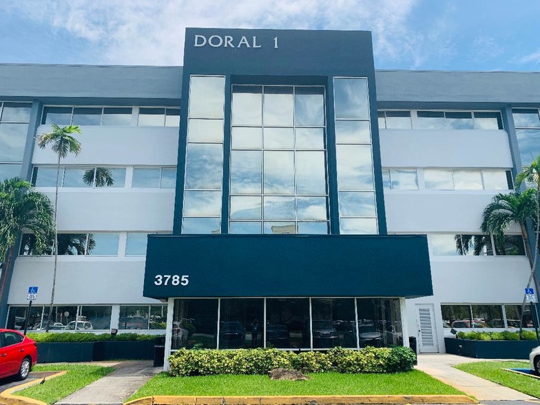 3785 NW 82nd Ave, Doral, FL for lease - Building Photo - Image 1 of 5