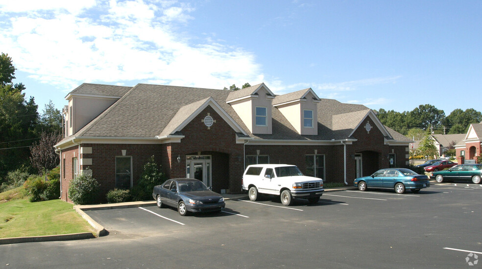 2755 Summer Oaks Dr, Bartlett, TN for lease - Building Photo - Image 2 of 14