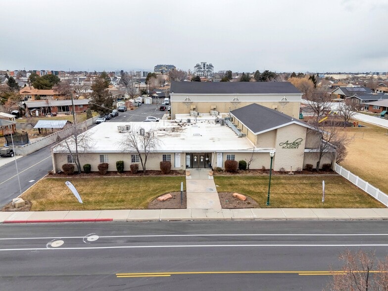 280 S 400 E, Orem, UT for sale - Building Photo - Image 2 of 40