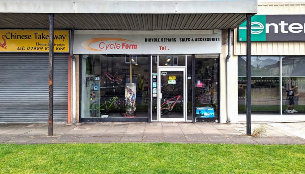 41 Glasgow Rd, Clydebank for sale - Building Photo - Image 1 of 1