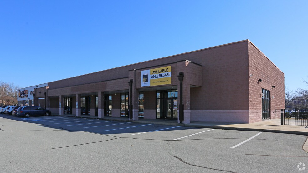 104106 Huffman Mill Rd, Burlington, NC 27215