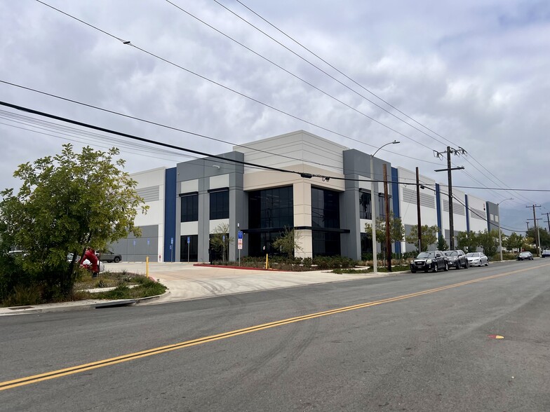 415 S Motor Ave, Azusa, CA for lease - Building Photo - Image 1 of 6