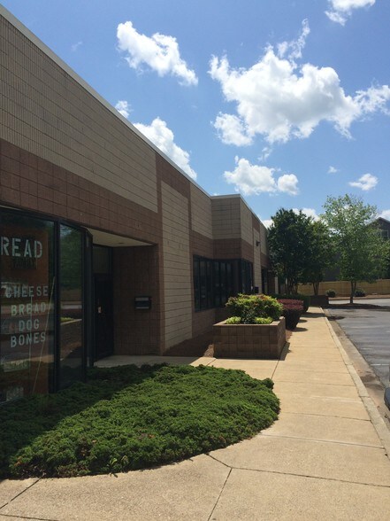 1600 Roswell St SE, Smyrna, GA for lease - Building Photo - Image 3 of 11