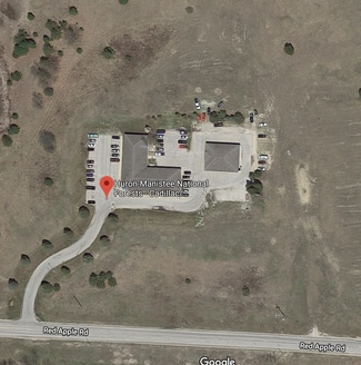 More details for 412 Red Apple Rd, Manistee, MI - Office for Lease