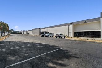16801-16811 S Central Ave, Carson, CA for lease Building Photo- Image 2 of 3