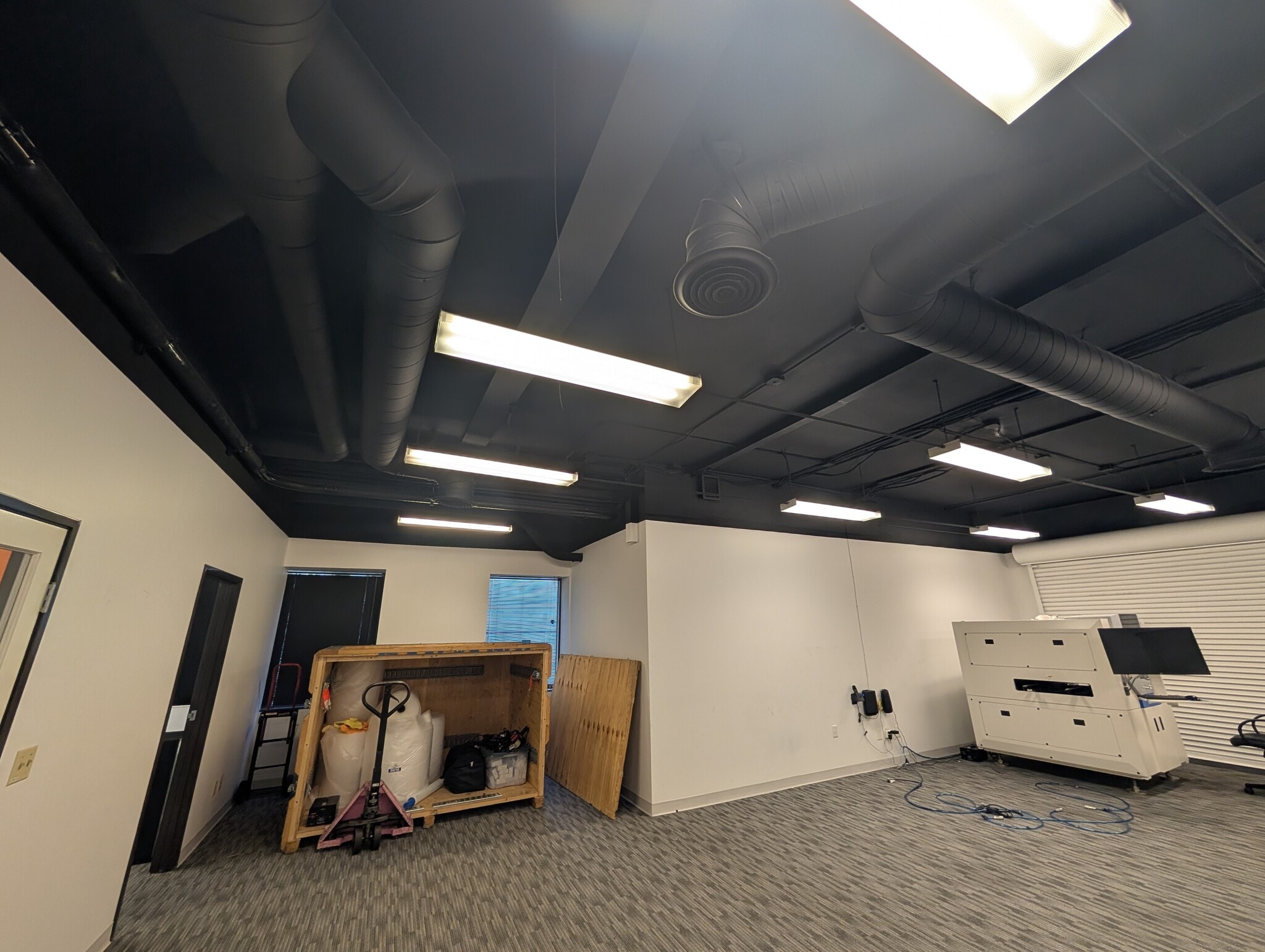 1501 E Orangethorpe Ave, Fullerton, CA for lease Interior Photo- Image 1 of 3