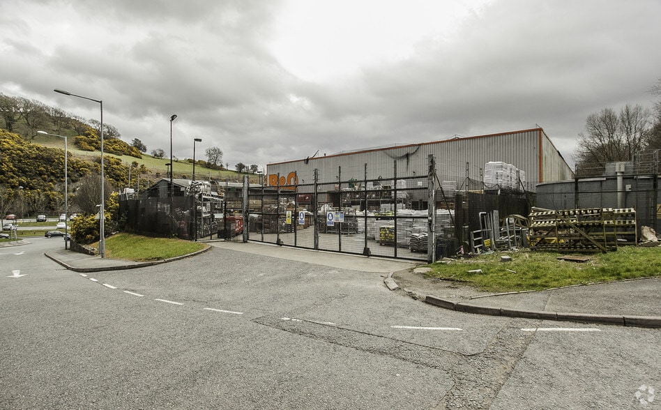 Caernarfon Rd, Bangor for sale - Building Photo - Image 2 of 3