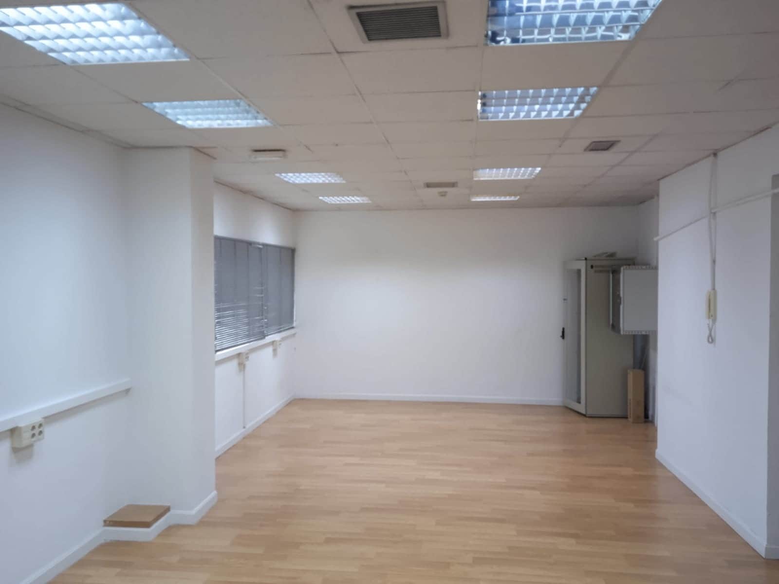 Calle Nestares, 20, Madrid, Madrid for lease Interior Photo- Image 1 of 5