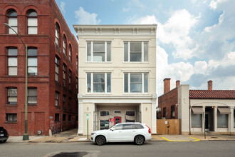 205-209 N Foushee St, Richmond, VA for lease Building Photo- Image 2 of 32