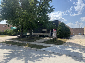 200 Seegers Ave, Elk Grove Village IL - Commercial Real Estate