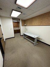 100 S Main St, Wichita, KS for lease Interior Photo- Image 2 of 8