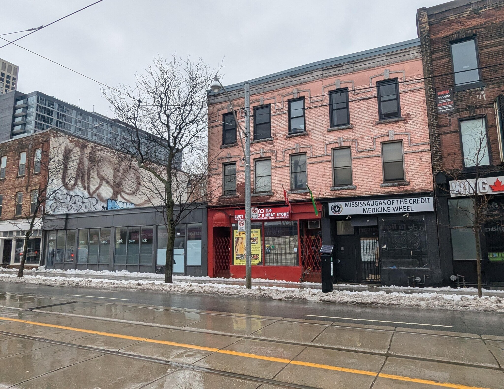 215 Queen St E, Toronto, ON for lease Building Photo- Image 1 of 2