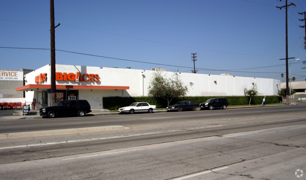 5321 Vineland Ave, North Hollywood, CA for lease - Primary Photo - Image 1 of 5