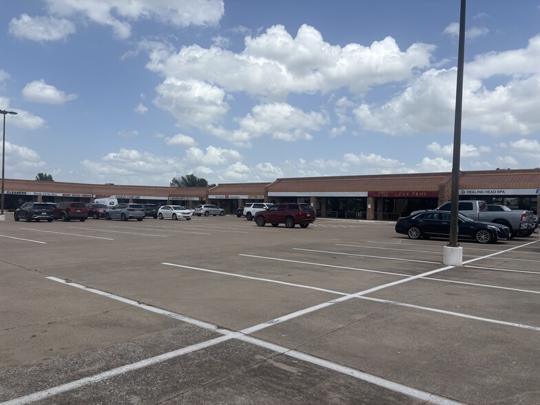 4901-4999 S Hulen St, Fort Worth, TX for lease - Building Photo - Image 1 of 7