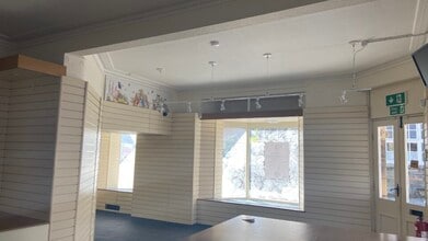 The Sq, Ambleside for lease Interior Photo- Image 1 of 4