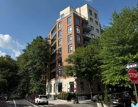 585 Argyle Rd, Brooklyn, NY for lease Interior Photo- Image 1 of 3