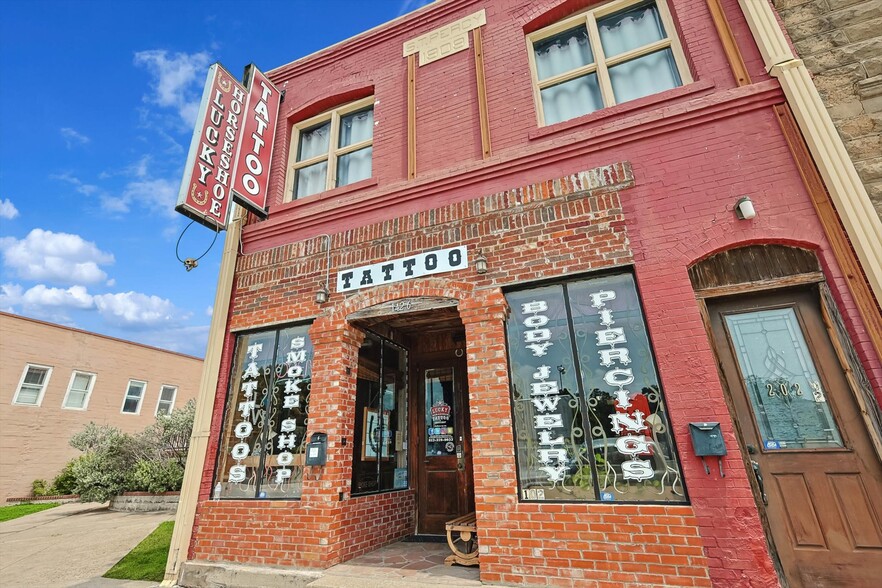 1426 N Main St, Fort Worth, TX for lease - Building Photo - Image 3 of 31