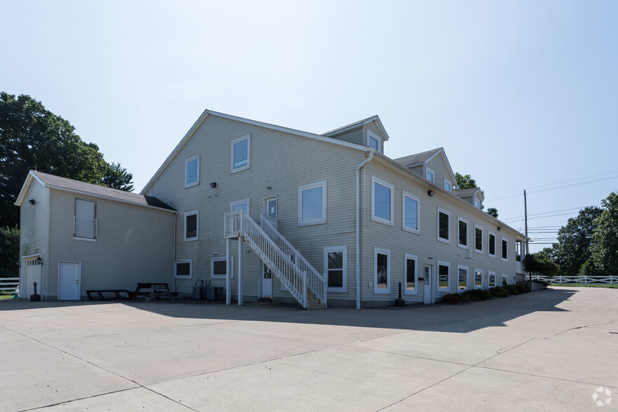 37000 Center Ridge Rd, North Ridgeville, OH for sale - Building Photo - Image 1 of 1