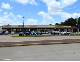 Pearland Landing - Retail Space