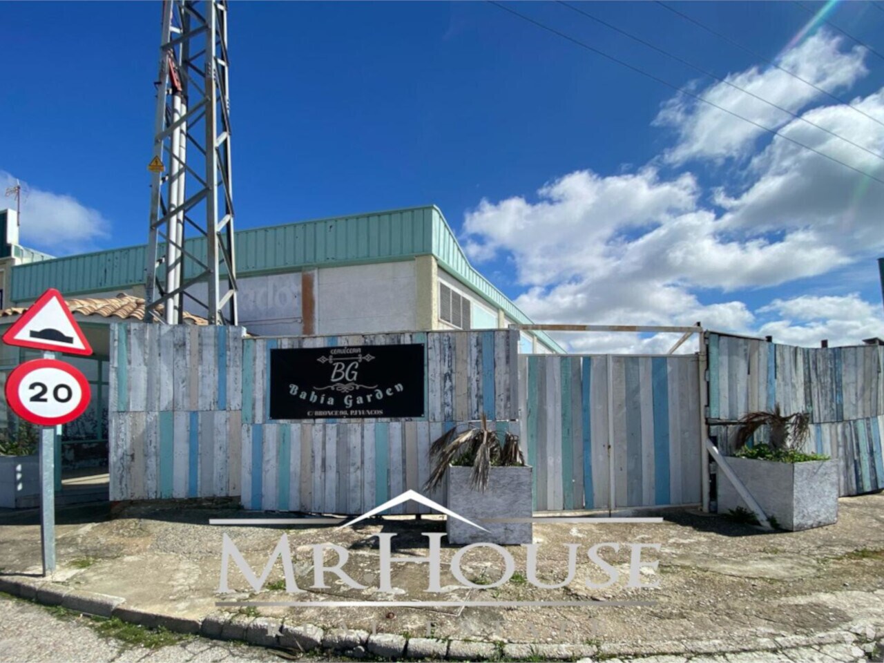 in Yuncos, Toledo for sale Primary Photo- Image 1 of 1