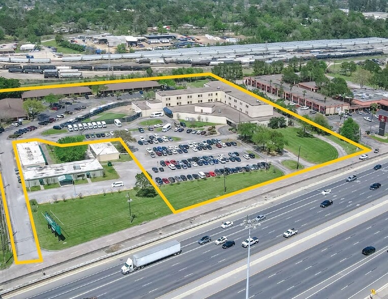 Specialty Healthcare Investment portfolio of 2 properties for sale on LoopNet.com - Building Photo - Image 2 of 5