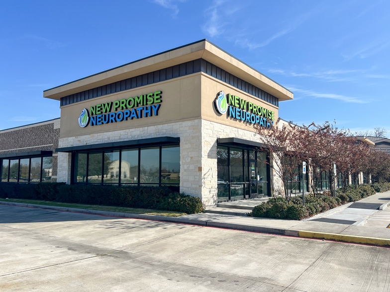 4544 Spring Stuebner Rd, Spring, TX for lease - Building Photo - Image 2 of 8