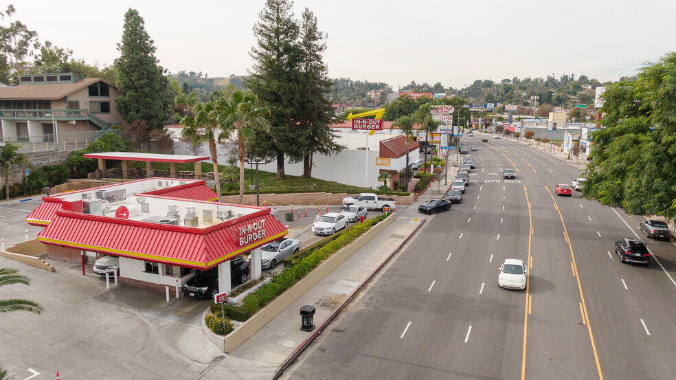 5606 Lankershim Blvd, North Hollywood, CA for lease - Building Photo - Image 1 of 5