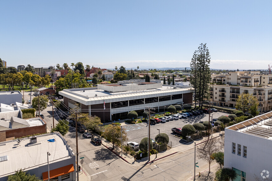 210 S De Lacey Ave, Pasadena, CA for lease - Building Photo - Image 3 of 29