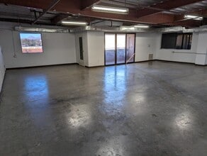 9383 E Bell Rd, Scottsdale, AZ for lease Interior Photo- Image 1 of 8