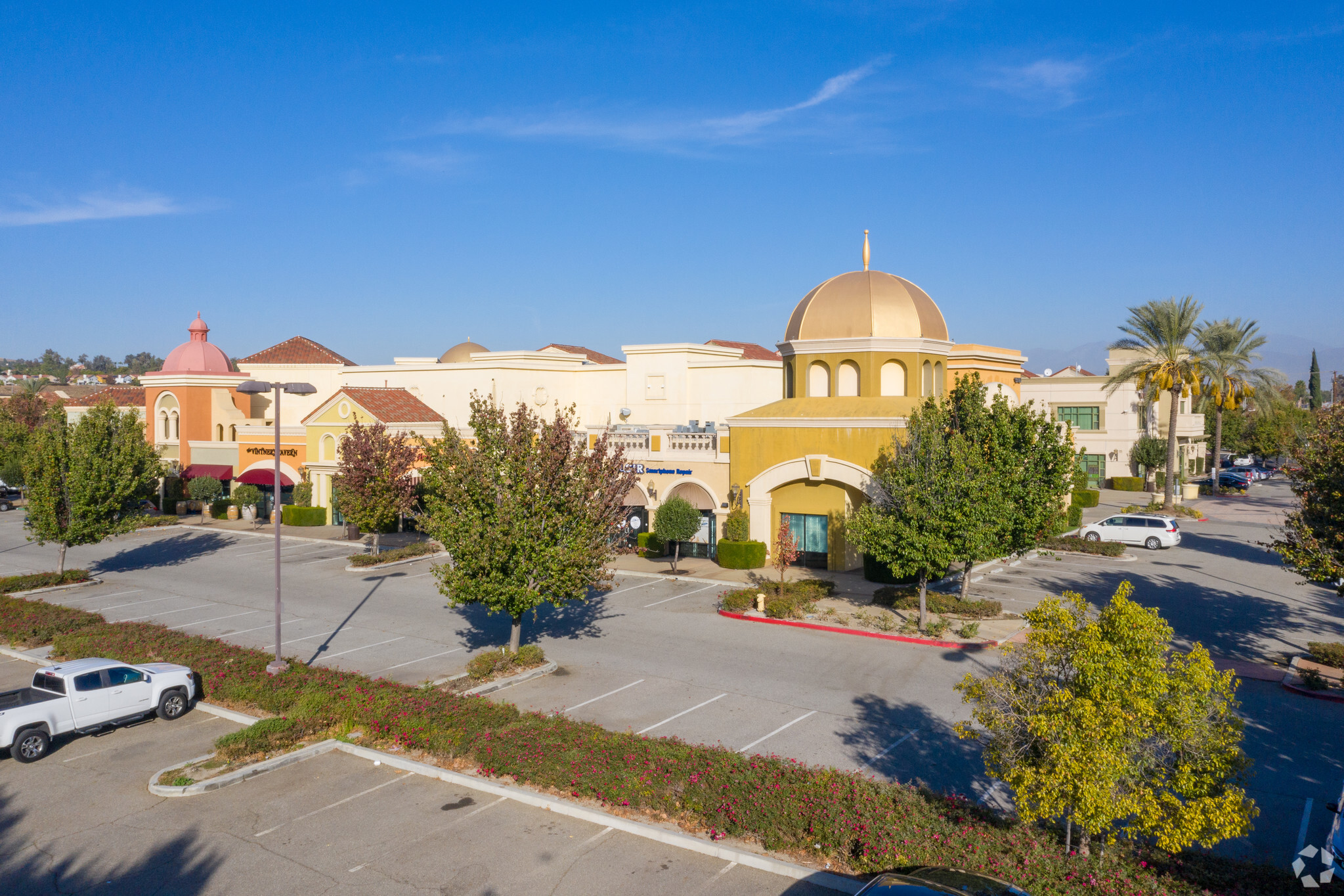 13788 Roswell Ave, Chino, CA for lease Primary Photo- Image 1 of 8