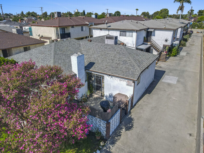 329 N Montebello Blvd, Montebello, CA for sale - Primary Photo - Image 1 of 13