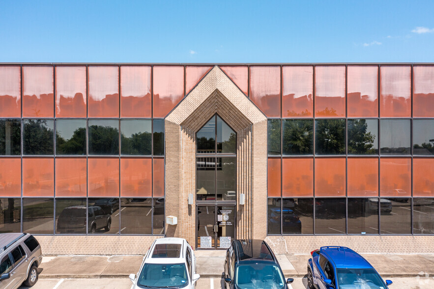 4040 Fossil Creek Blvd, Fort Worth, TX for lease - Building Photo - Image 3 of 6