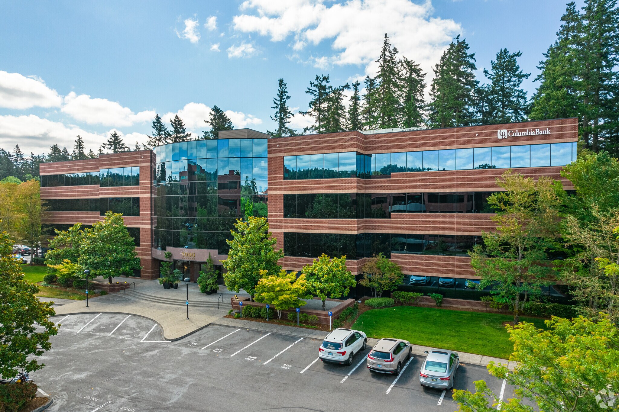 5000 Meadows Rd, Lake Oswego, OR for sale Primary Photo- Image 1 of 1