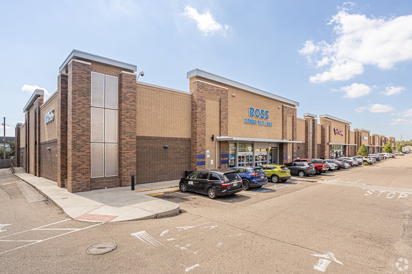 2900 S Claiborne Ave, New Orleans, LA 70125 Magnolia Marketplace