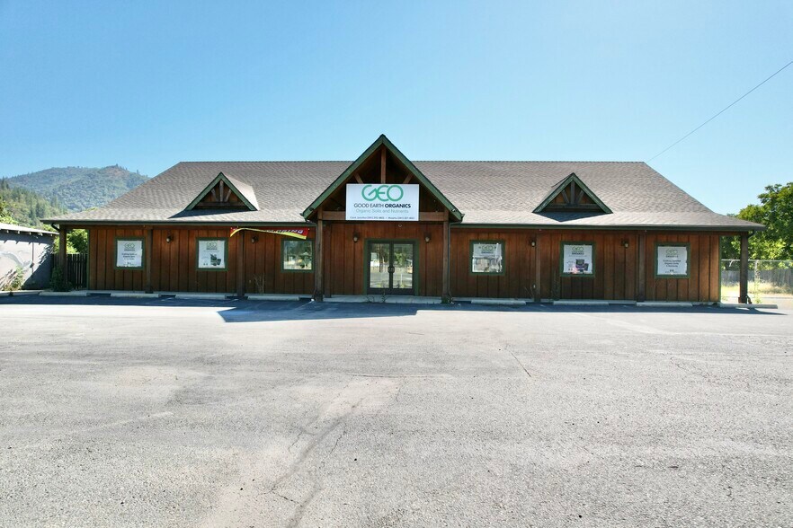 6891 Williams Hwy, Grants Pass, OR for sale - Building Photo - Image 1 of 1