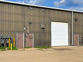 225 Macdonald Cres, Fort McMurray, AB for lease Building Photo- Image 2 of 21