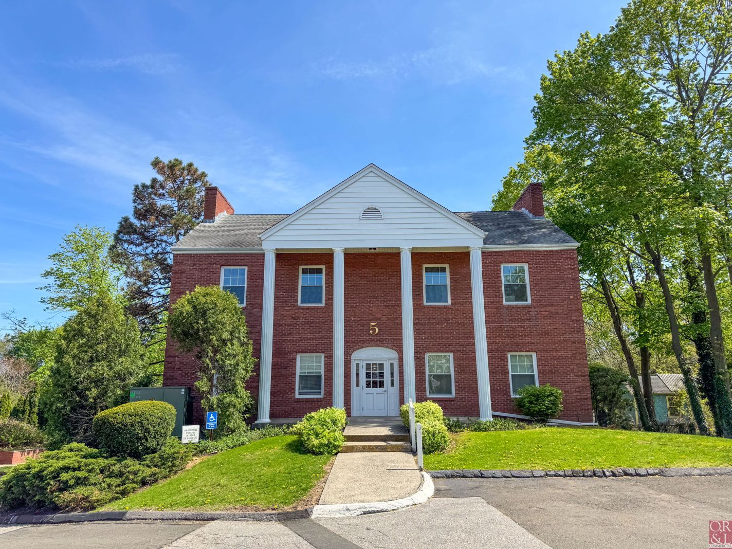 5 S Main St, Branford, CT for sale Building Photo- Image 1 of 1