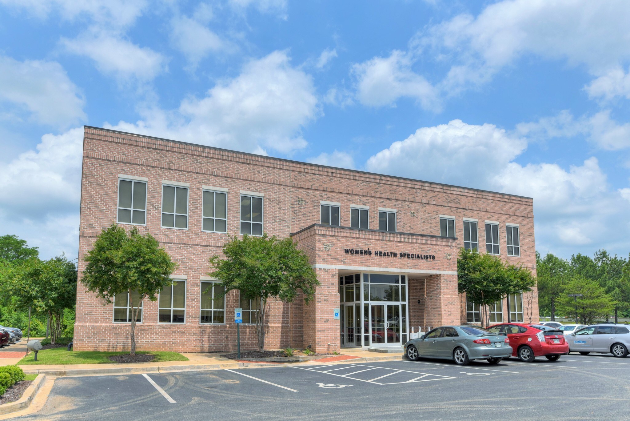 7800 Wolf Trail Cv, Germantown, TN for lease Primary Photo- Image 1 of 4