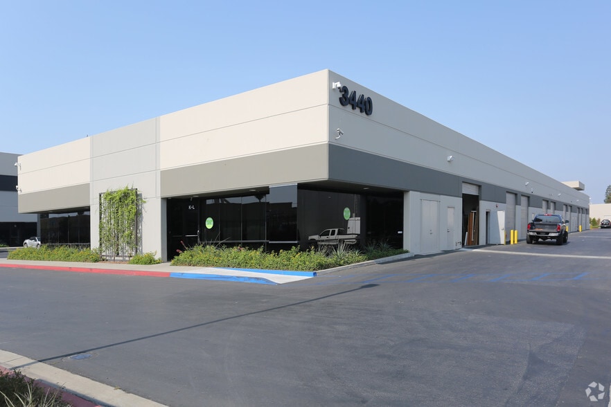 3440 W Warner Ave, Santa Ana, CA for sale - Building Photo - Image 1 of 1