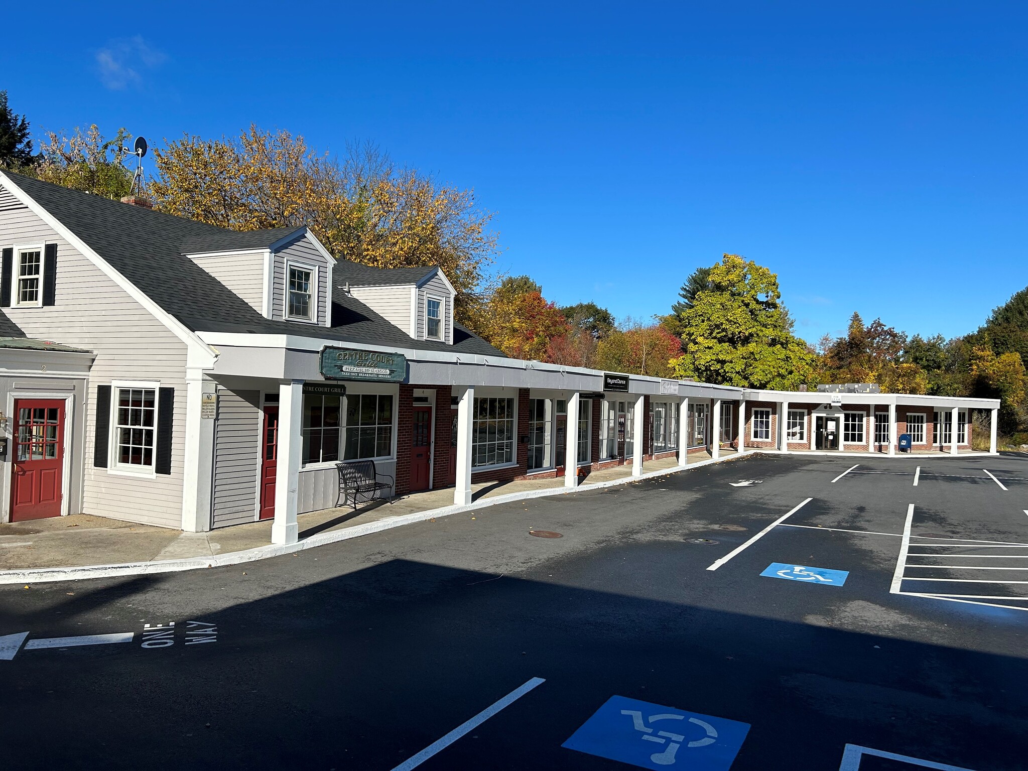 586-592 Main St, Lynnfield, MA for lease Building Photo- Image 1 of 5