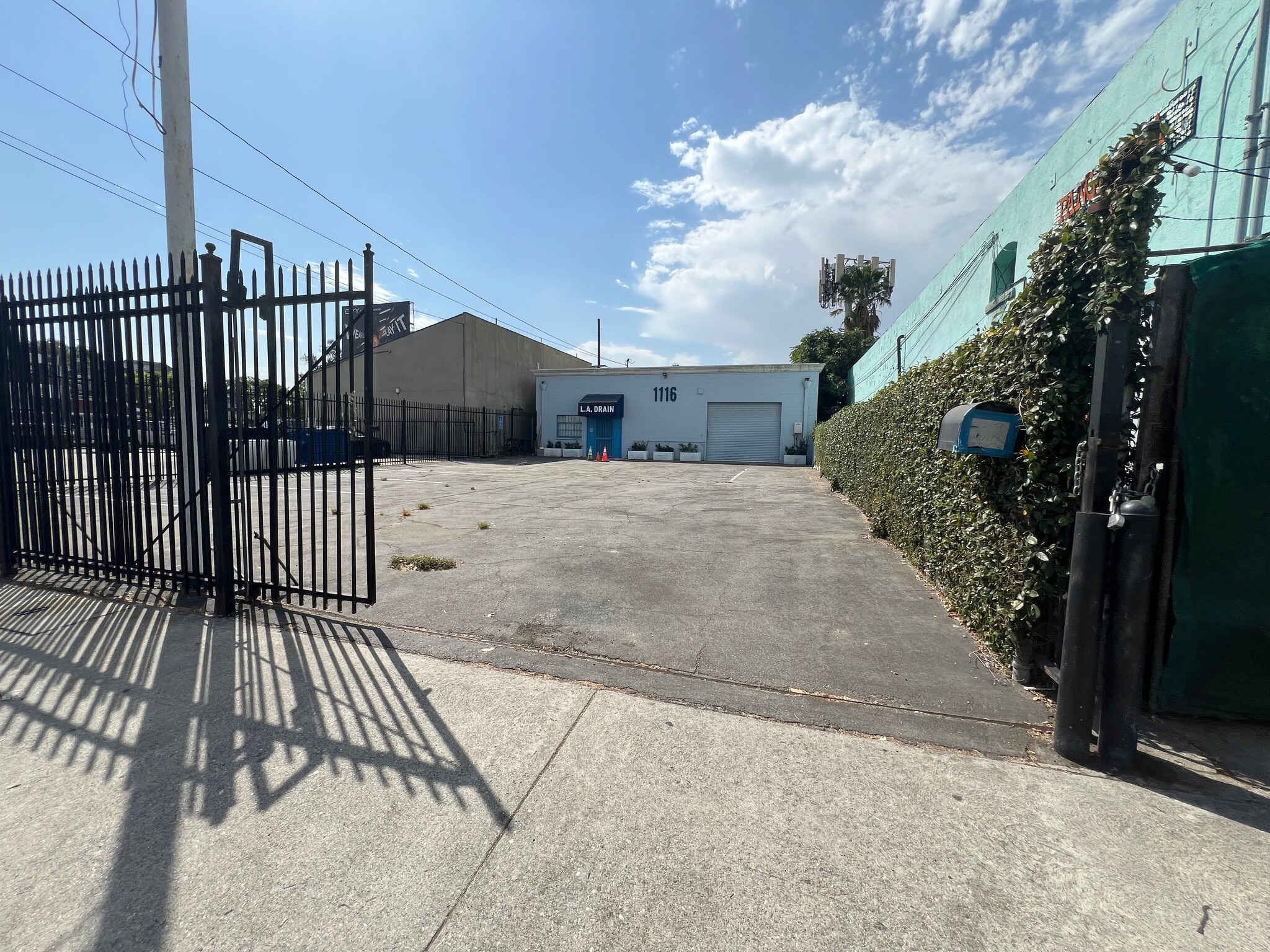 1116 W 24th St, Los Angeles, CA for lease Building Photo- Image 1 of 12