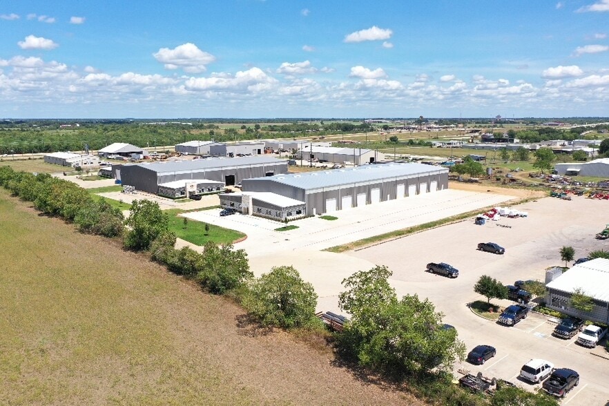 41291 Park 290 Dr, Waller, TX for lease - Building Photo - Image 3 of 3