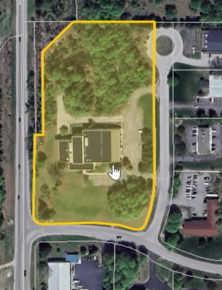 1621 Keane Dr, Traverse City, MI for sale - Building Photo - Image 3 of 21