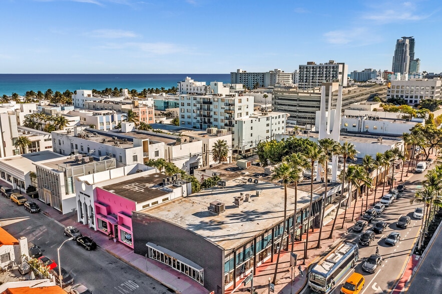 743-755 Washington Ave, Miami Beach, FL for lease - Building Photo - Image 2 of 9