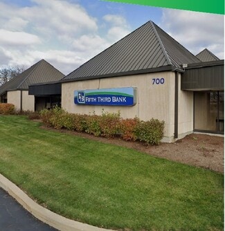 More details for 700 S Randall Rd, St Charles, IL - Retail for Lease