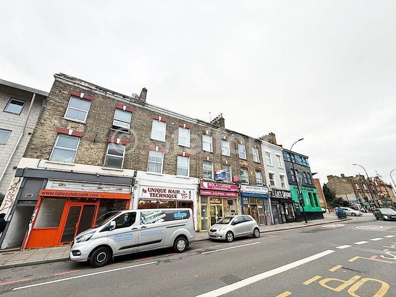 New Cross Rd, London for lease - Building Photo - Image 2 of 11